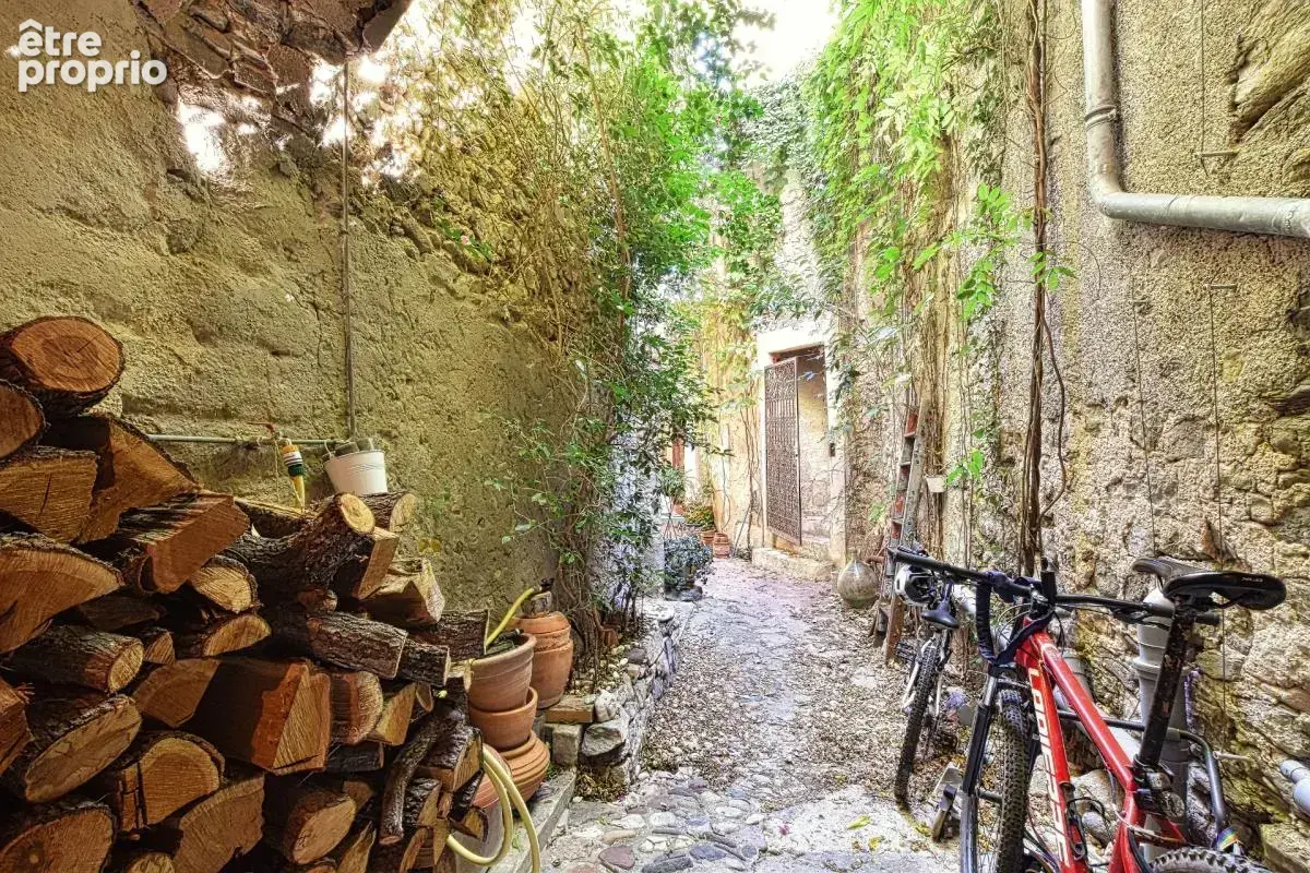 Élégante maison de caractère avec terrasse au cœur du centre historique - photo 14