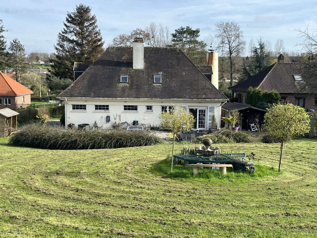 Maison à WAMBERCOURT