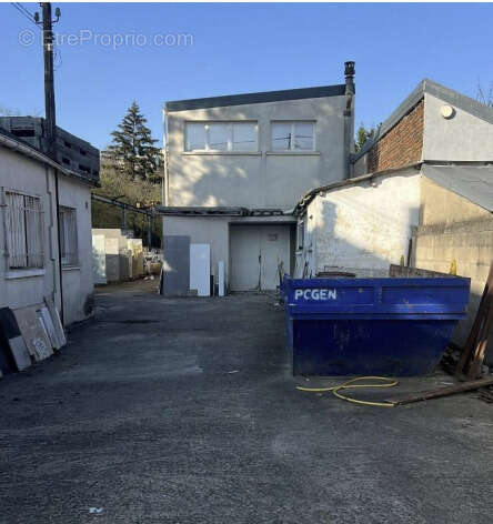 Commerce à MONTREUIL