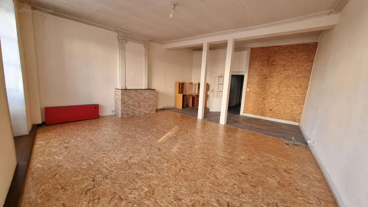 20250116_101037 - Commerce à NONTRON