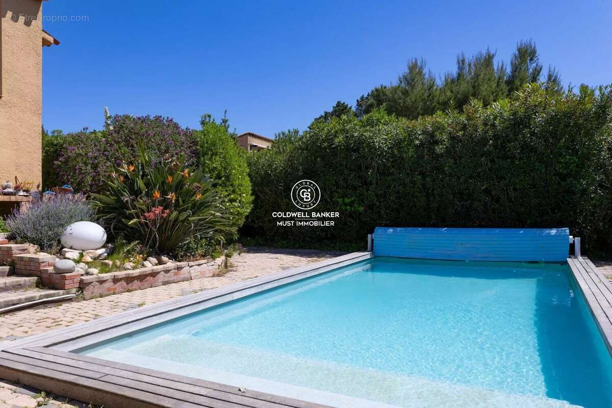 Cabestany: superbe maison d'architecte à la Colline - photo 6