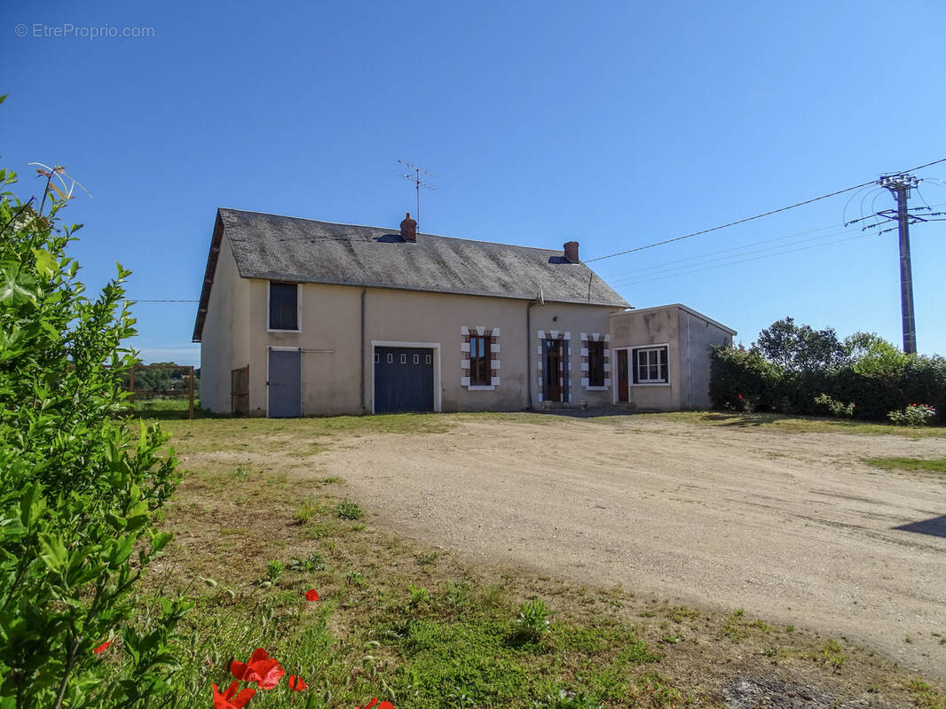 Maison à CHATRES-SUR-CHER