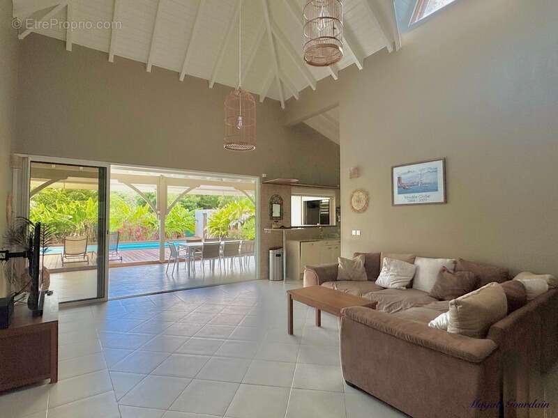 Saint-françois – villa d’exception avec bungalow & piscine - photo 3