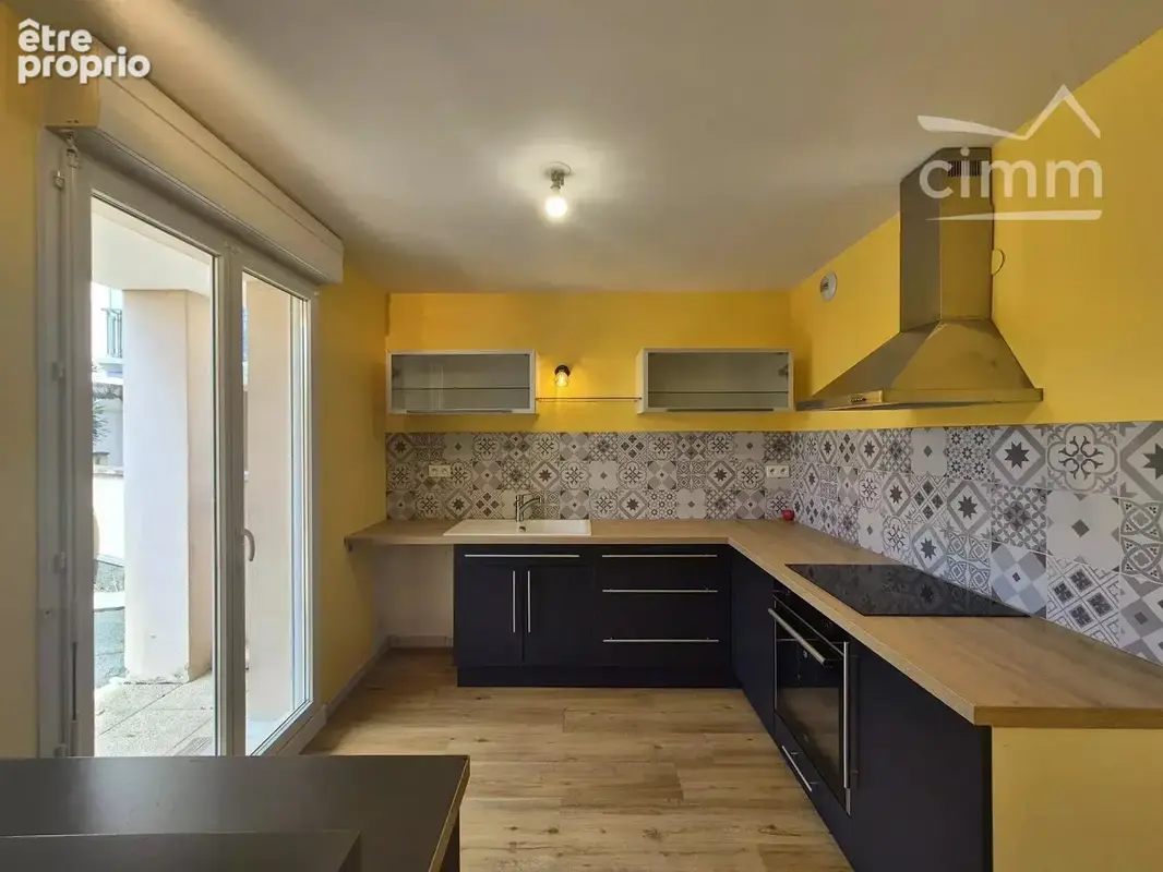 À VENDRE  Appartement 3 pièces de 65 m² dans le quartier Administratif de Blois. - photo 3