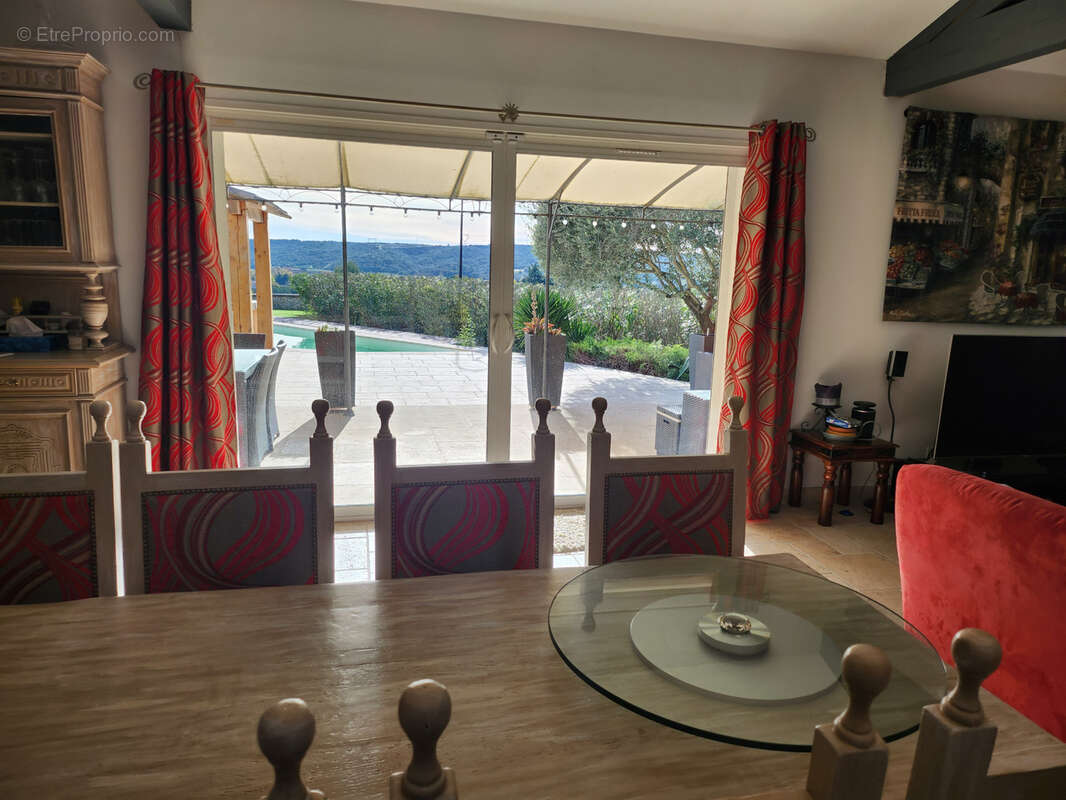 Maison à SAINT-MAXIMIN