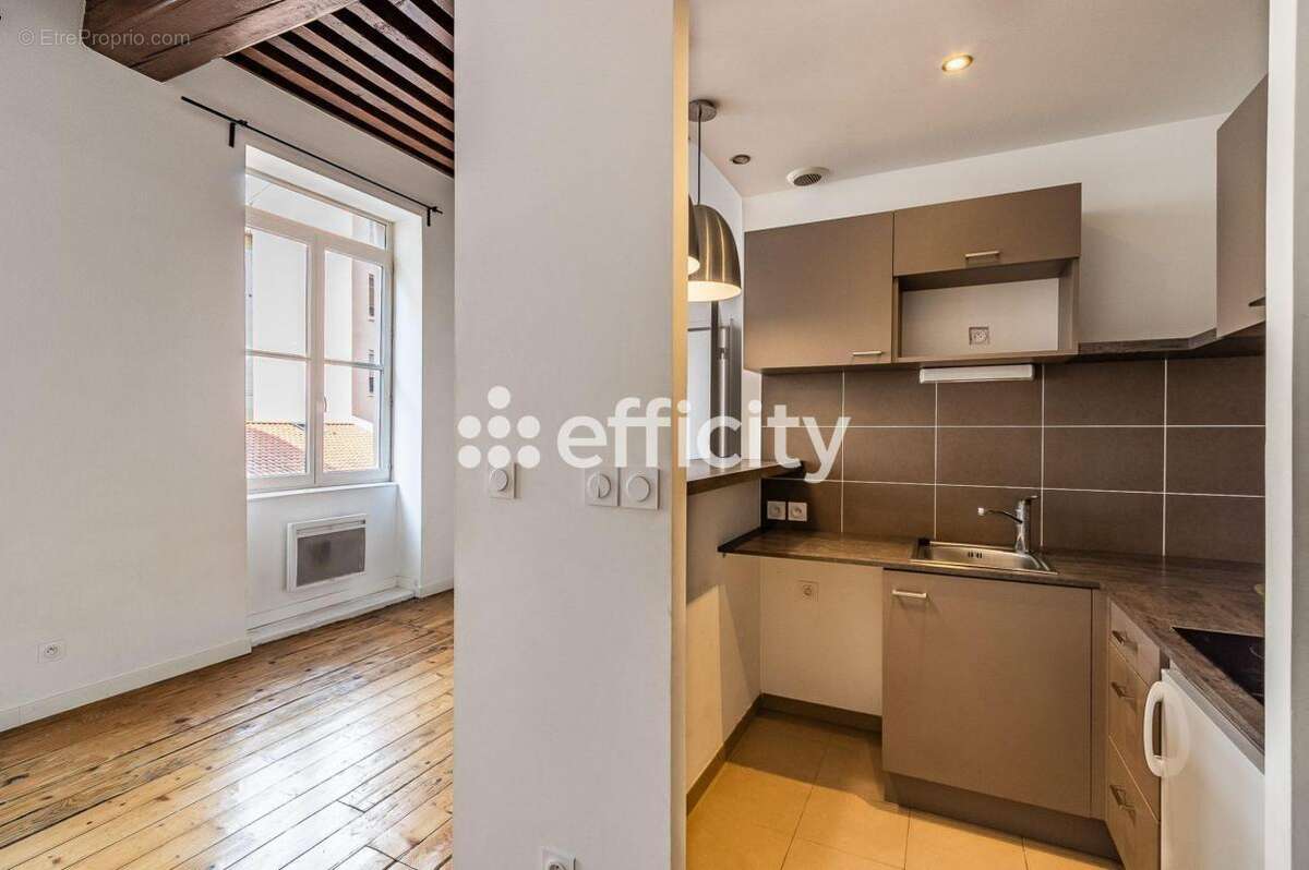 Appartement à LYON-1E
