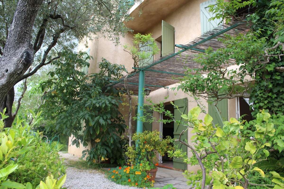 Maison à GRASSE