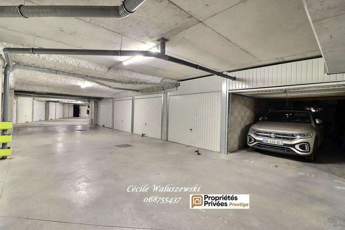 Appartement à MARSEILLE-11E