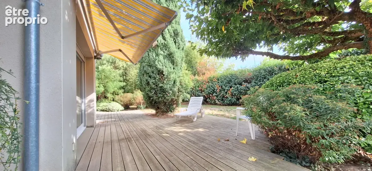 Maison 120m² à saint-denis-lès-bourg - photo 9