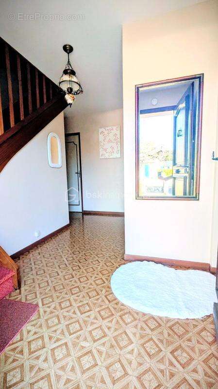 Maison à MONTREUIL-JUIGNE