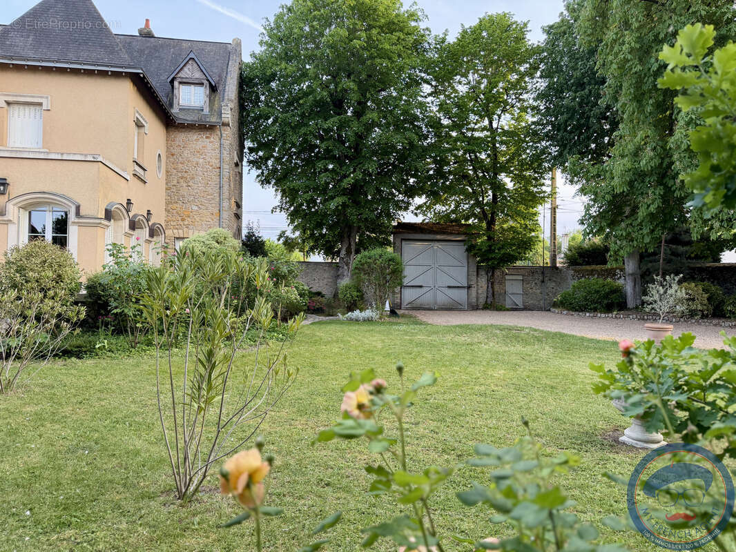 Maison à LA FLECHE