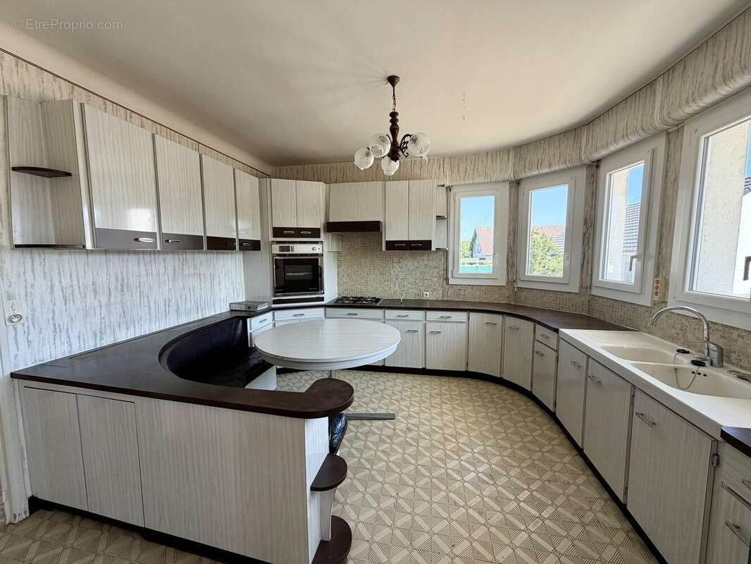 Maison 129 m² à Saint-Jean-De-Braye  - photo 5