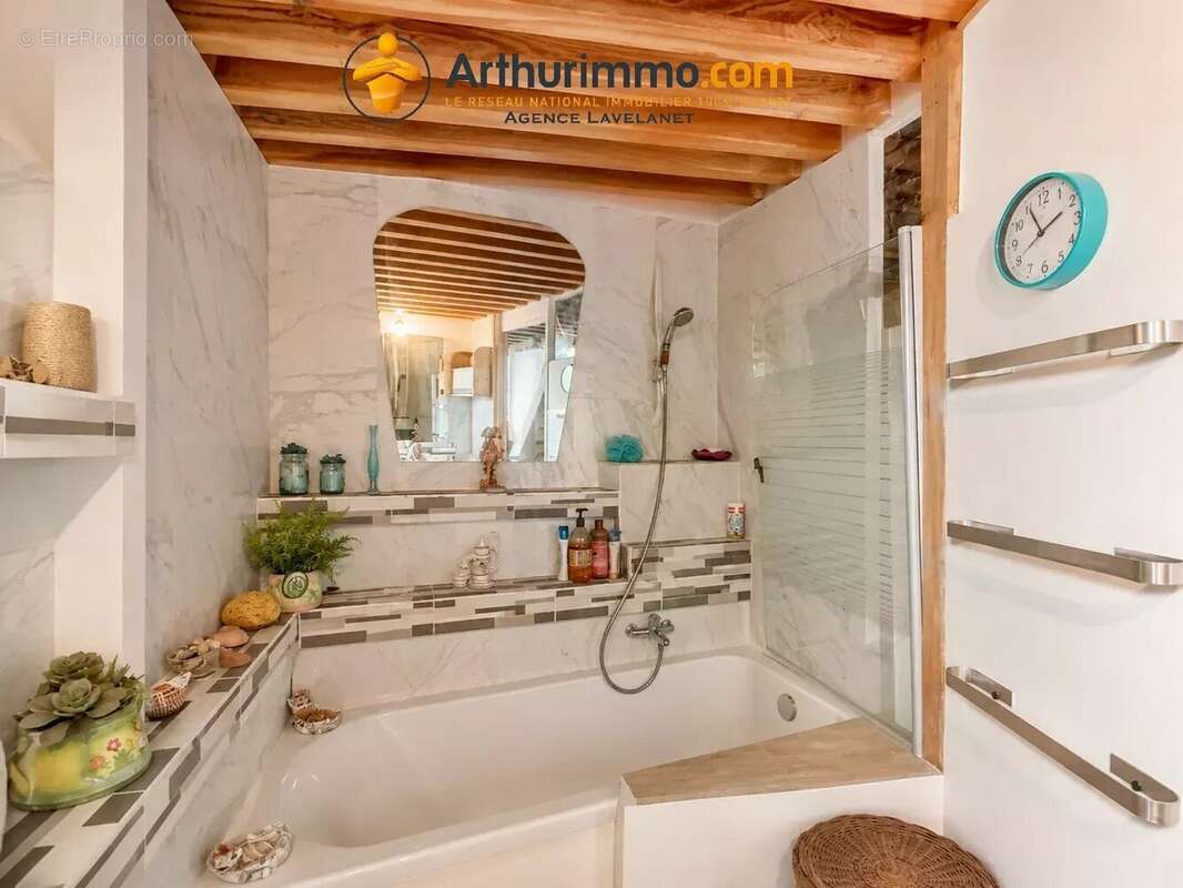 Maison de caractere en pierre- 80m²- garage - photo 5
