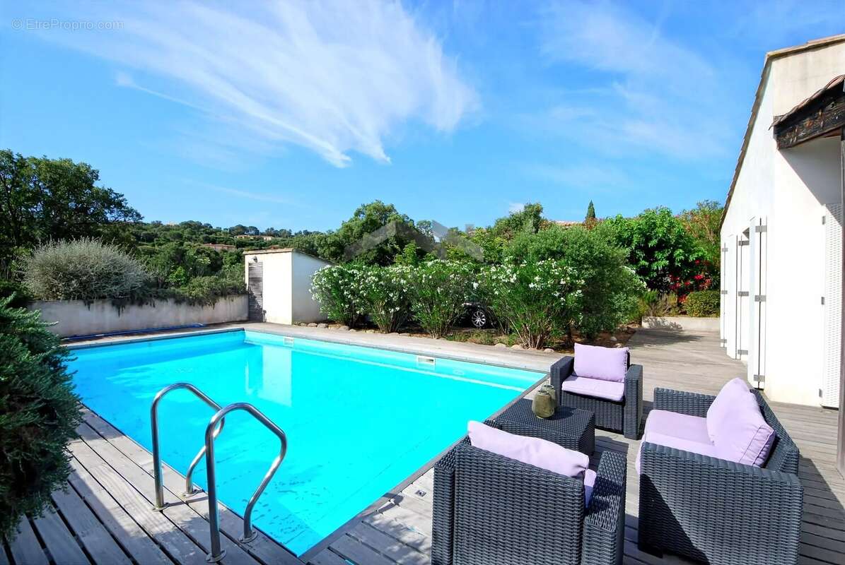 Maison à PORTO-VECCHIO