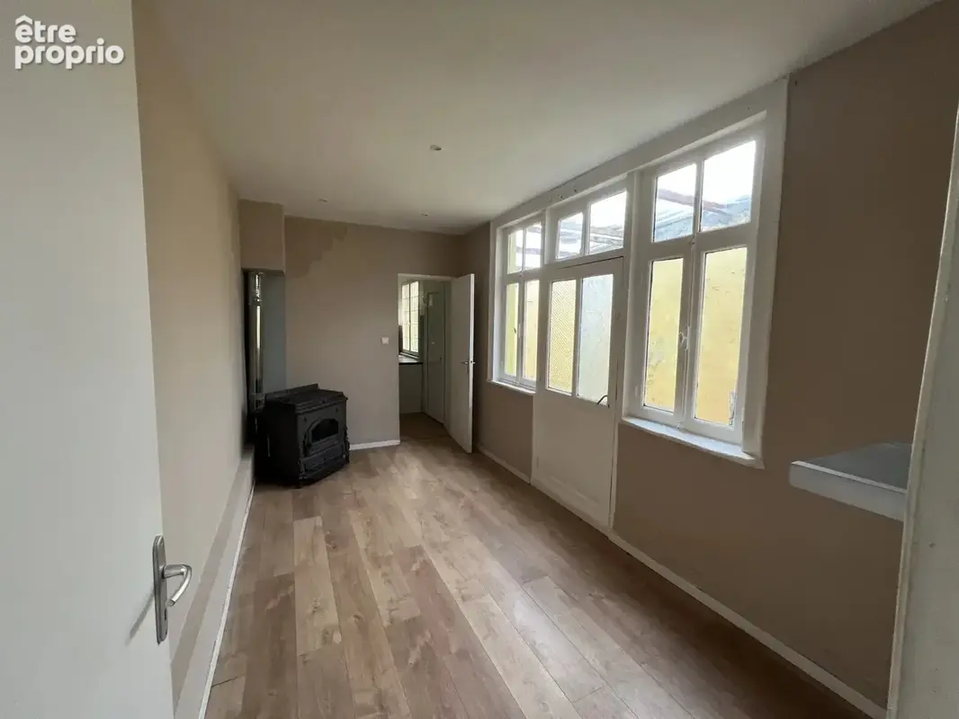 Maison 6 pièces 149 m² à vendre à Comines (59560) - photo 2