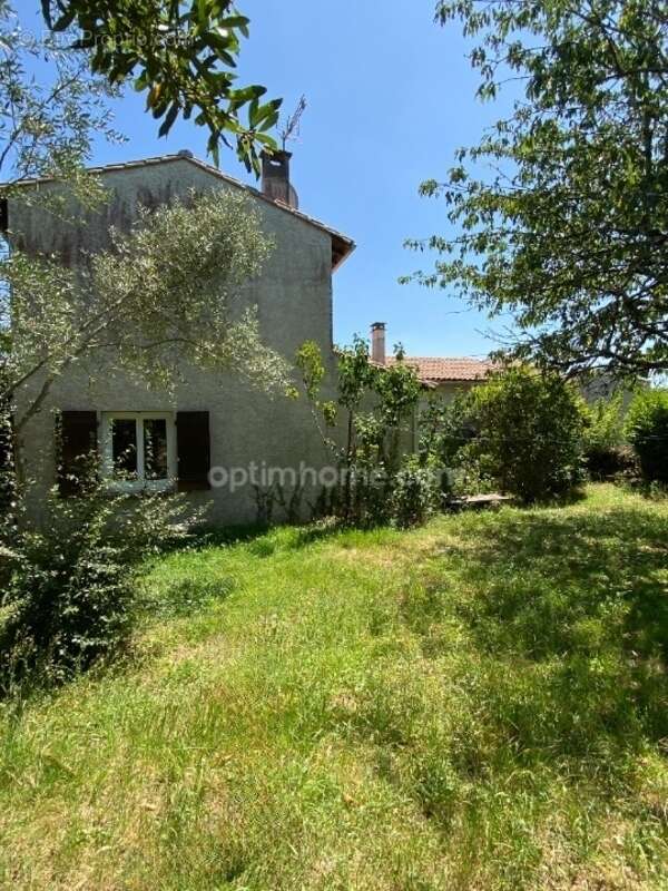 Maison à MORNAC