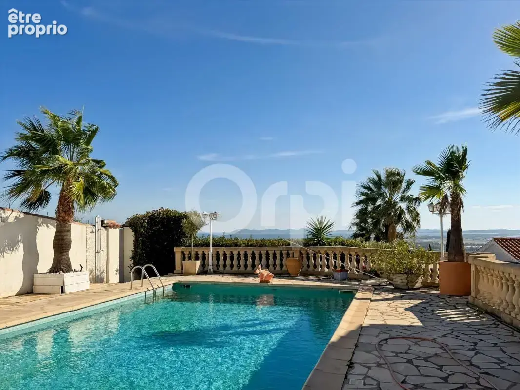Propriété d’exception avec vue panoramique sur les iles d'or - photo 3