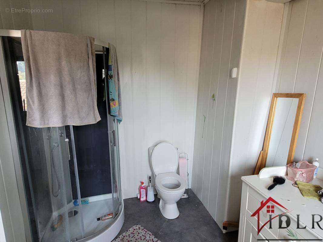 Appartement à WASSY