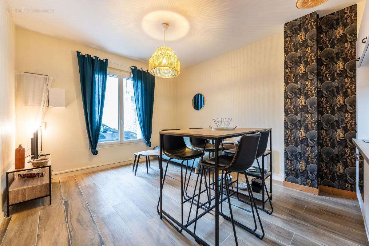 Photo 2 - Appartement à LE POULIGUEN