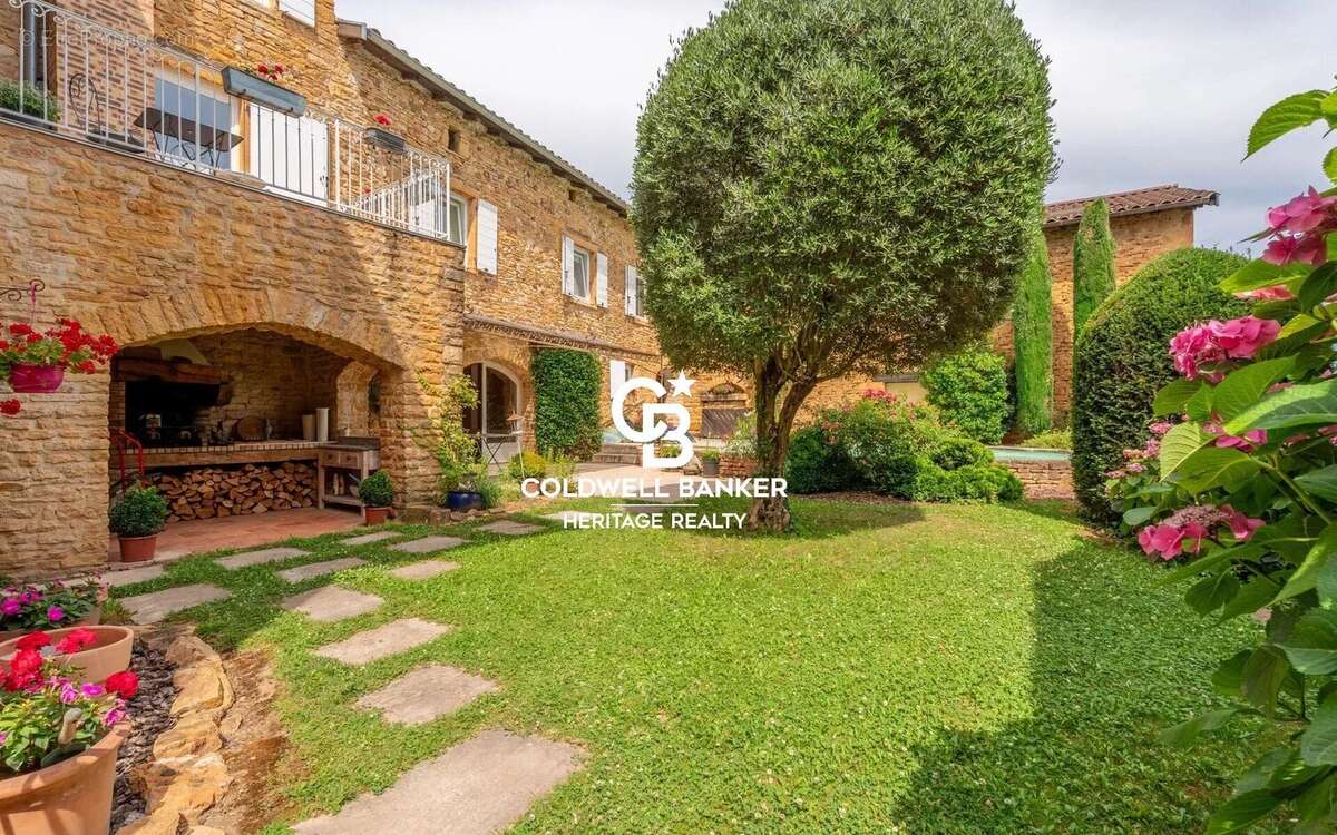 Maison à POUILLY-LE-MONIAL