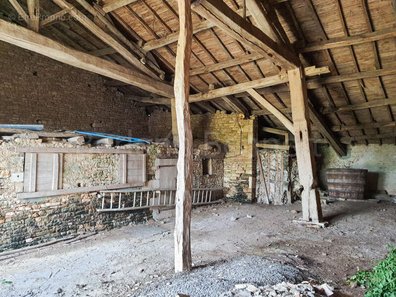 Maison à SAUZE-VAUSSAIS