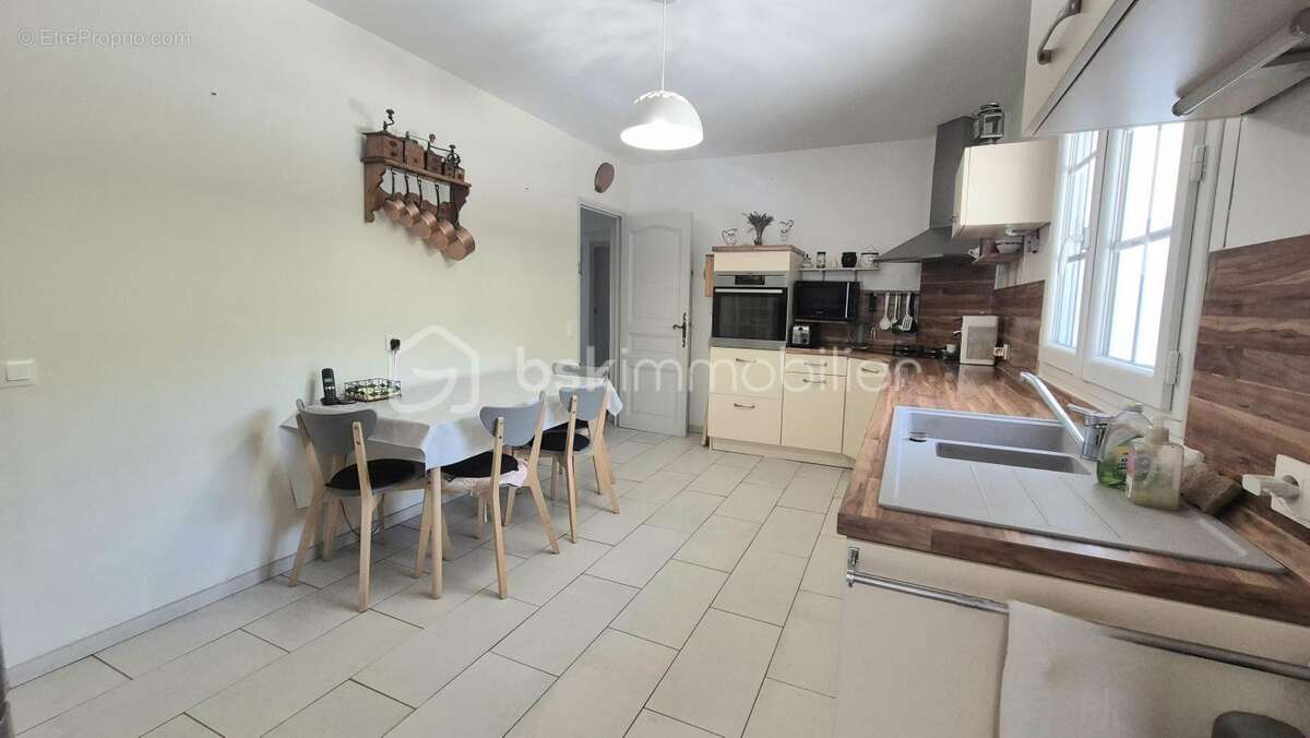 Maison à LA FARLEDE