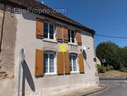 Maison à LURCY-LEVIS