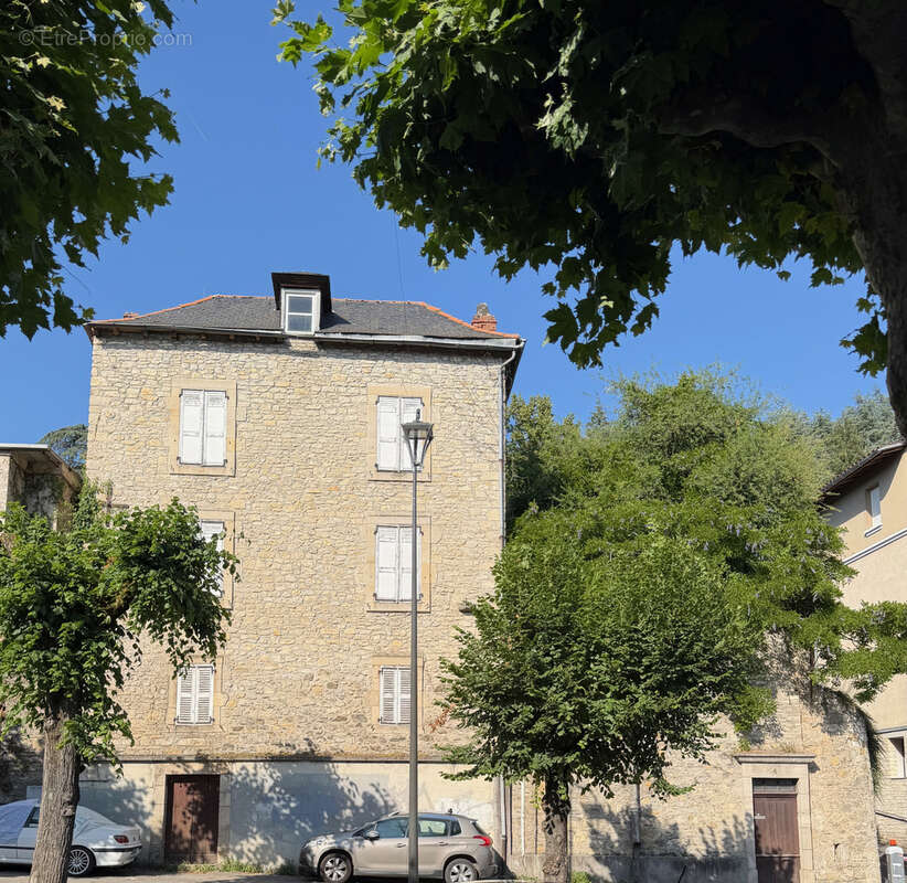 Maison à VILLEFRANCHE-DE-ROUERGUE