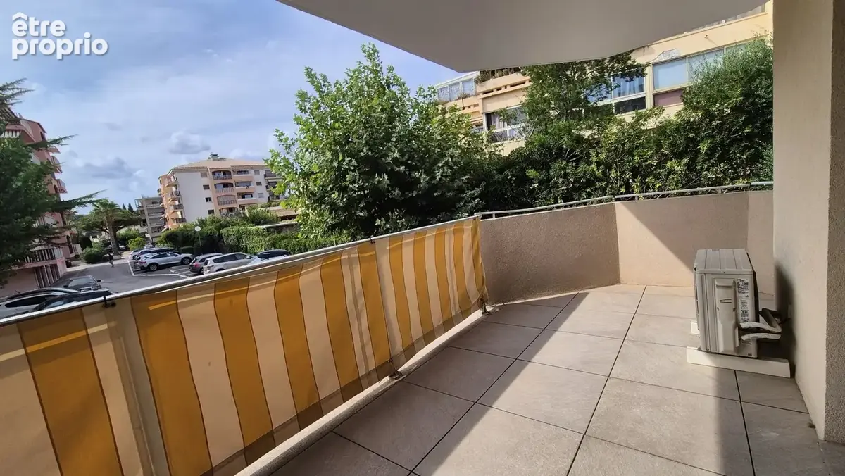 Proximité ville appartement T2 parking et  terrasse - photo 6