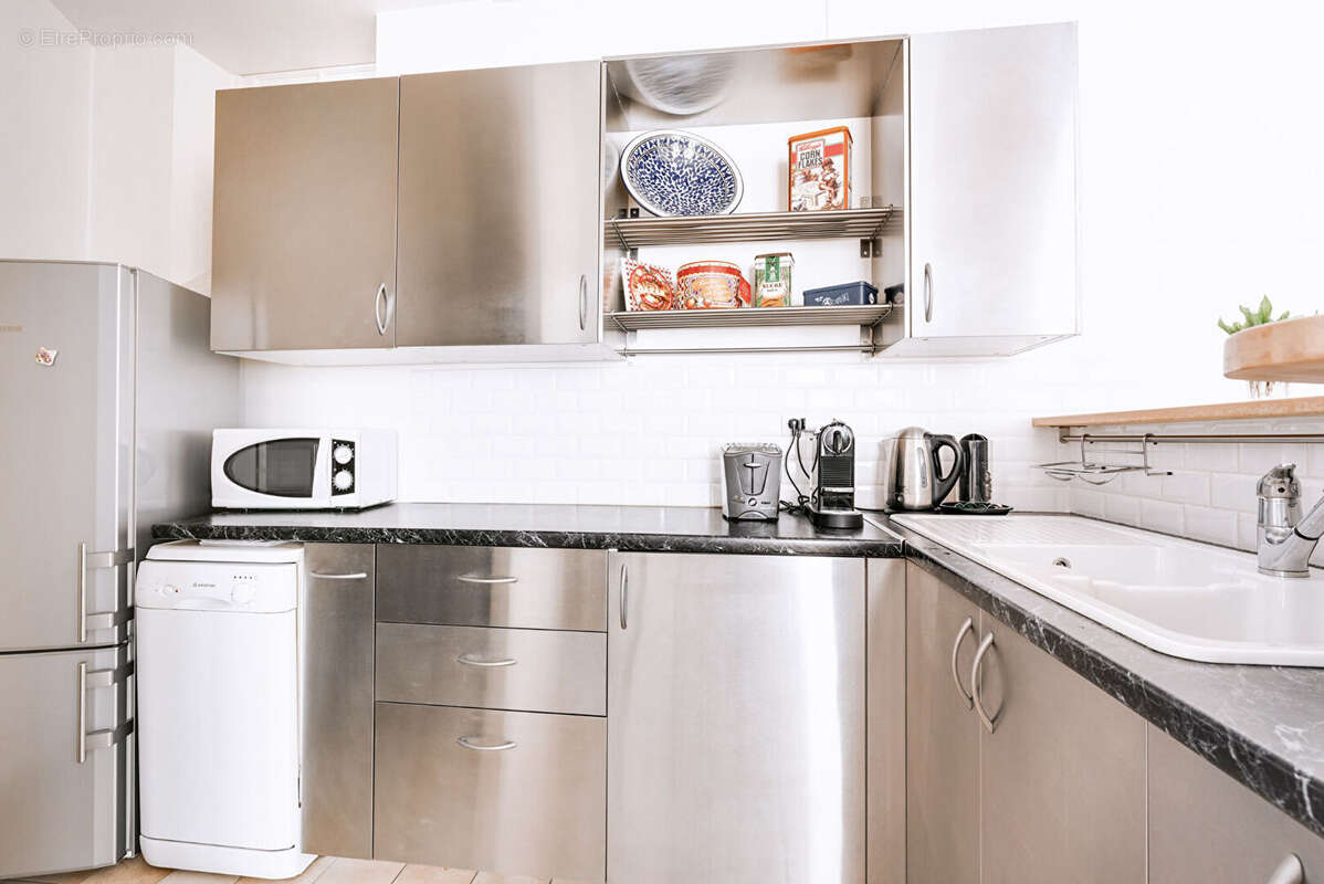 Appartement à PARIS-14E