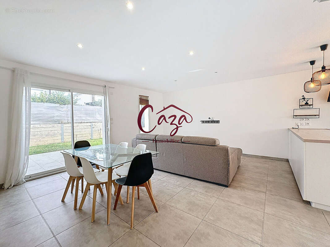 Maison à FARGUES-SAINT-HILAIRE