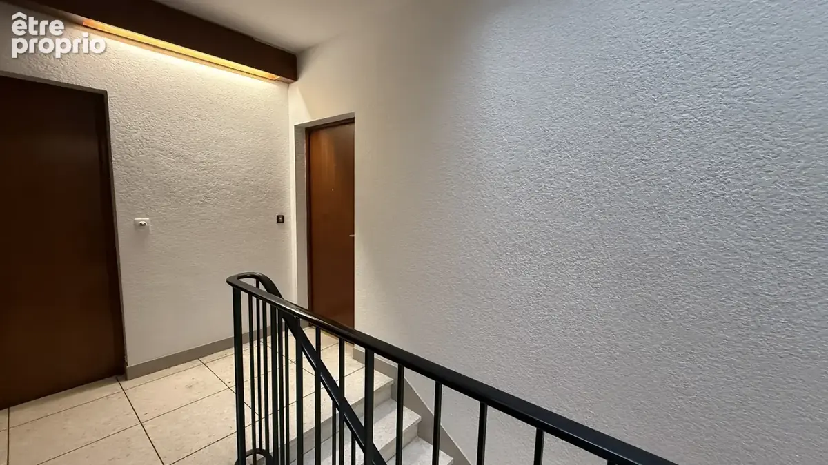 Studio avec balcon et vue dégagée   Quartier Arènes / Place Montcalm - photo 6
