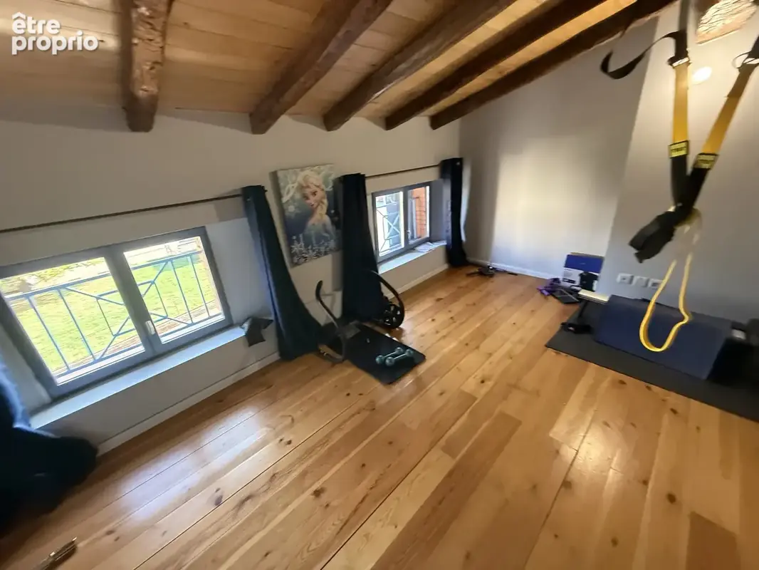 Immeuble rénové de 300m2 pour investir  à Montauban - photo 7