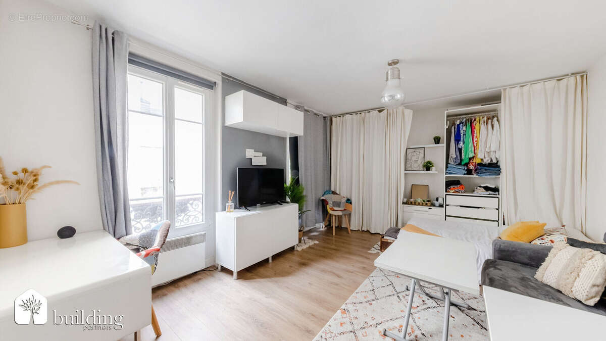 Appartement à LEVALLOIS-PERRET