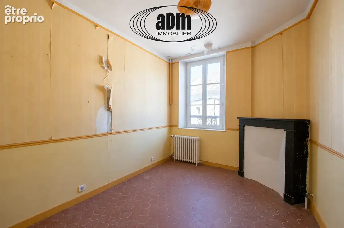 Maison de ville en triplex à rénover   Trilbardou - photo 4