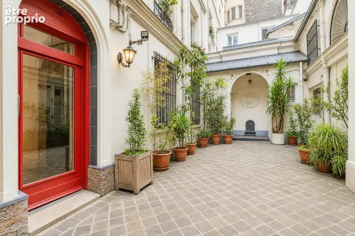 Studio 11m² rénové à Paris 10e - photo 6