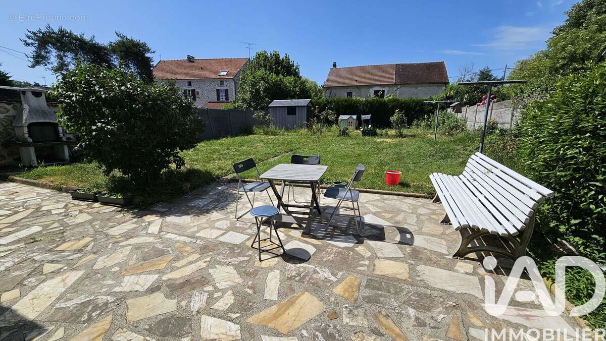 Photo 2 - Maison à LA FERTE-SOUS-JOUARRE