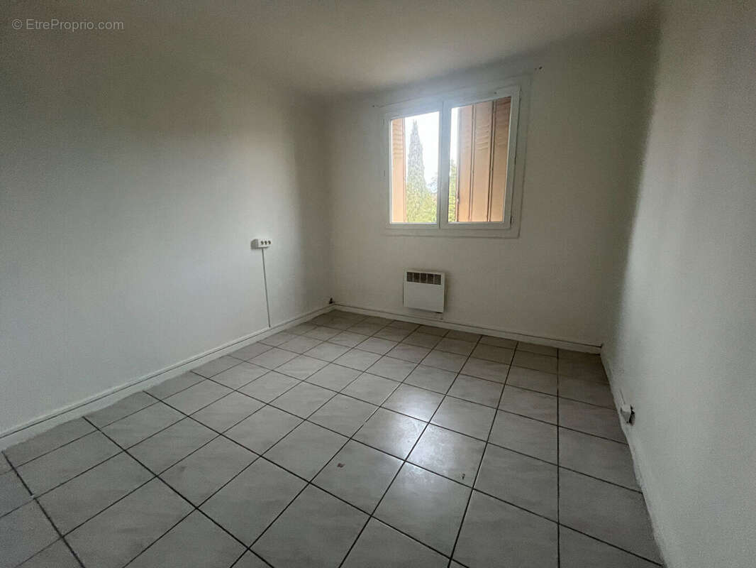 Appartement à MARSEILLE-14E