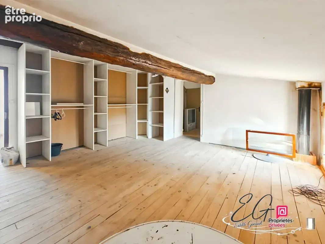 Maison de caractère traversante avec terrasse, atelier et vaste garage - photo 9