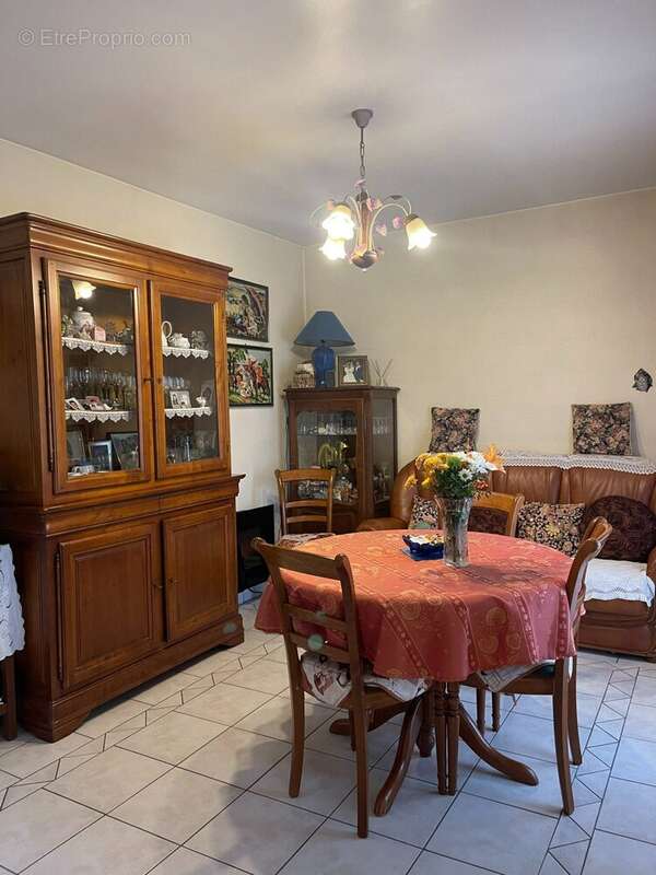 Maison à LE BLANC-MESNIL