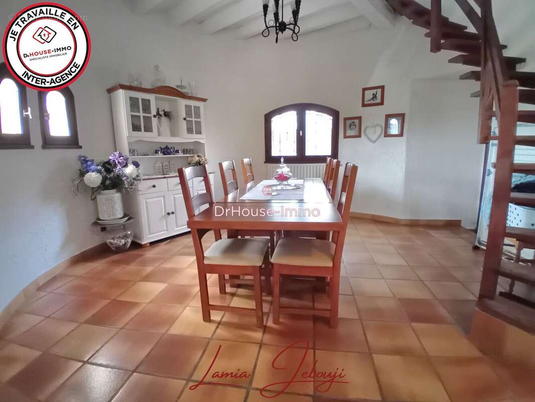 Maison à FARGUES-SAINT-HILAIRE