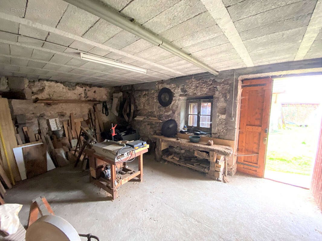 Maison à CHINDRIEUX