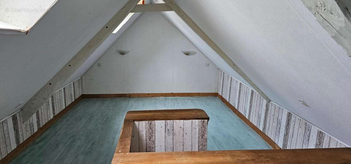 Maison à SEGLIEN