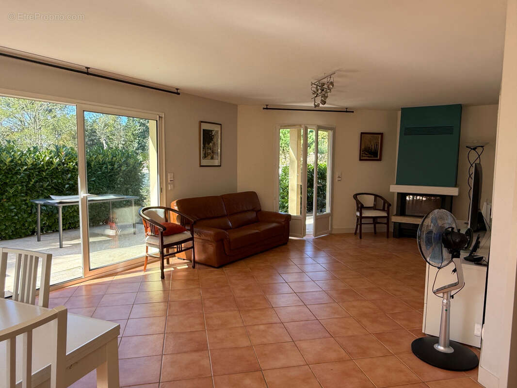 Maison à BELIN-BELIET