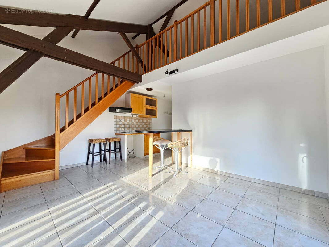 Appartement à BOISSY-SOUS-SAINT-YON