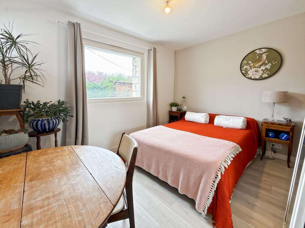 Maison à COULOUNIEIX-CHAMIERS