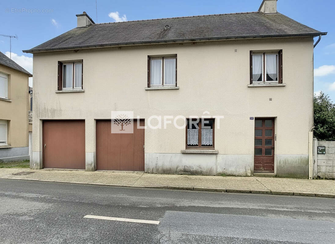 Maison à MERDRIGNAC