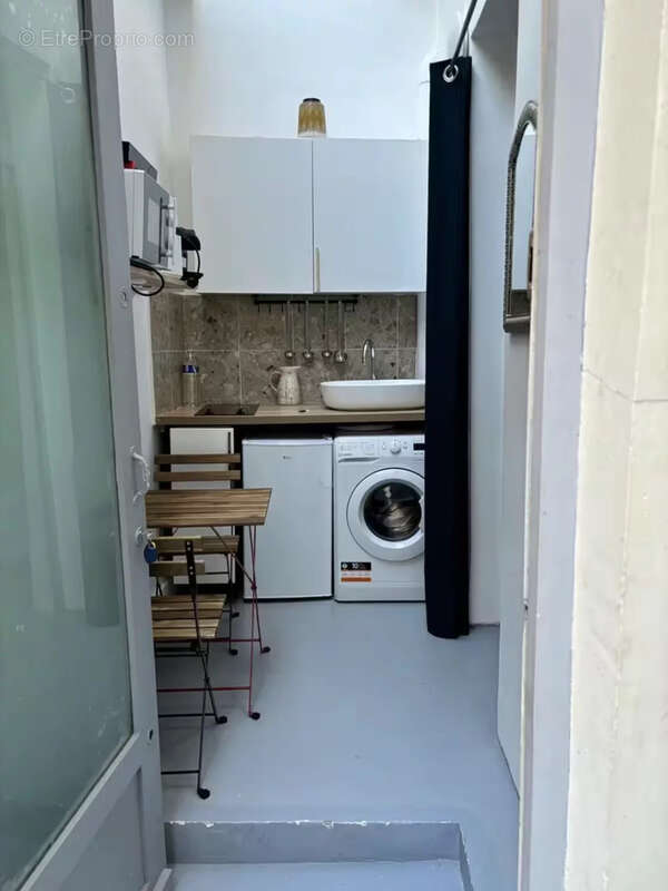 Commerce à PARIS-3E