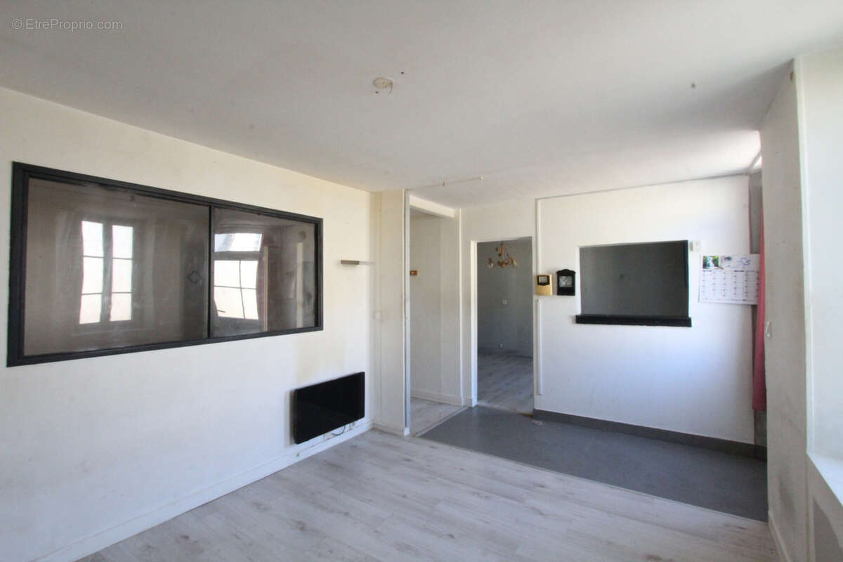 Appartement à LA CHARITE-SUR-LOIRE