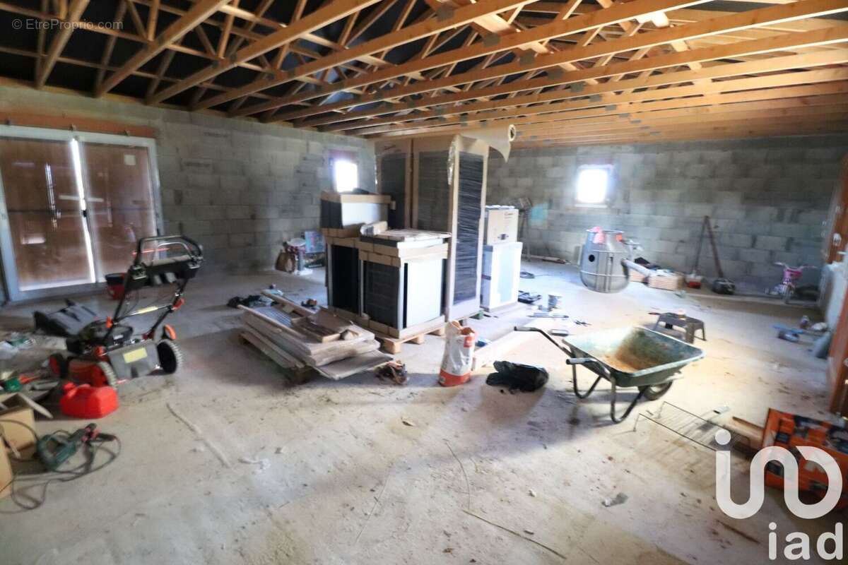 Photo 5 - Maison à MONTGUYON